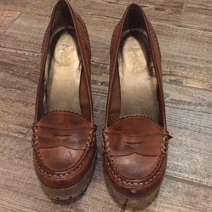 Mia Girl platform shoes